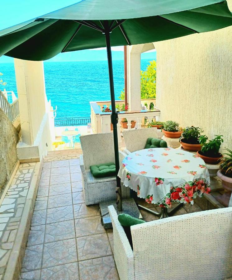 Apartment Vrisak *