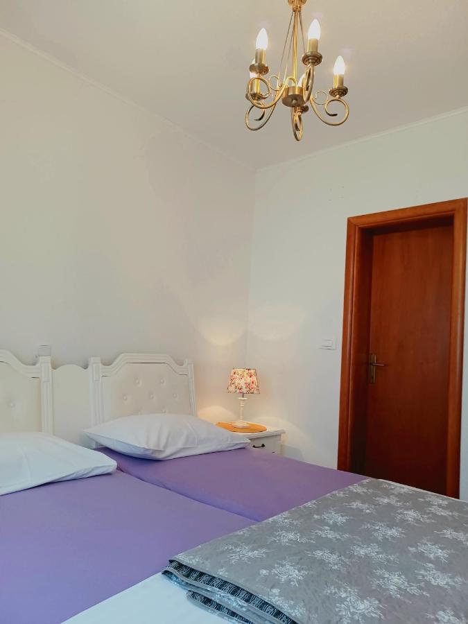 Vrisak Apartment *