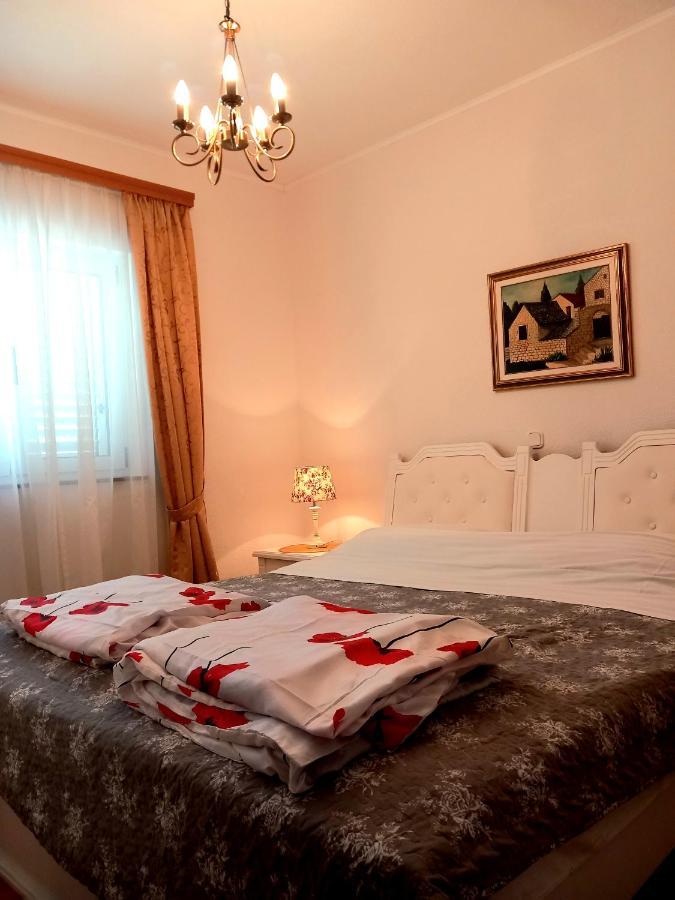 Apartment Vrisak *