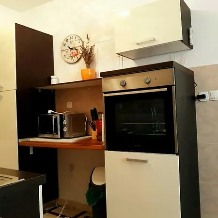Apartments Vrisak Brist Exterior photo